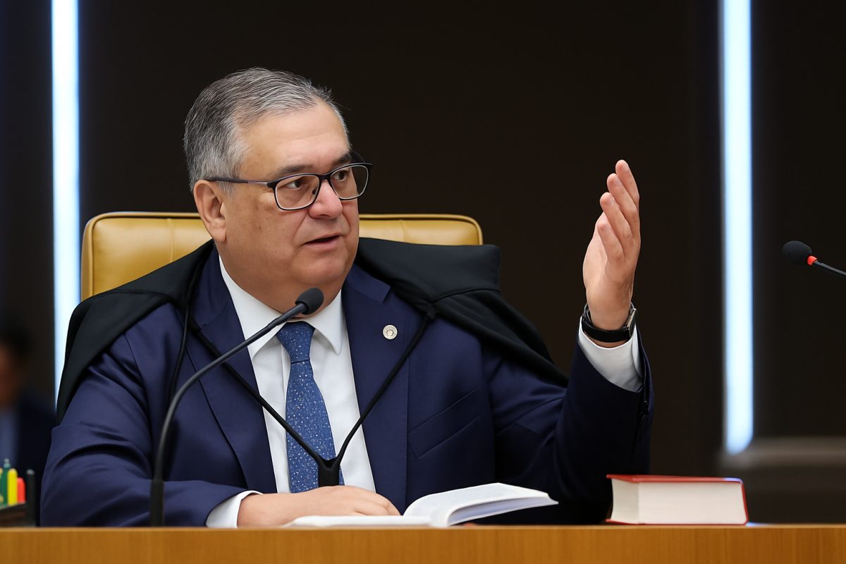 Ministro do STF determina reavaliação das regras da CVM