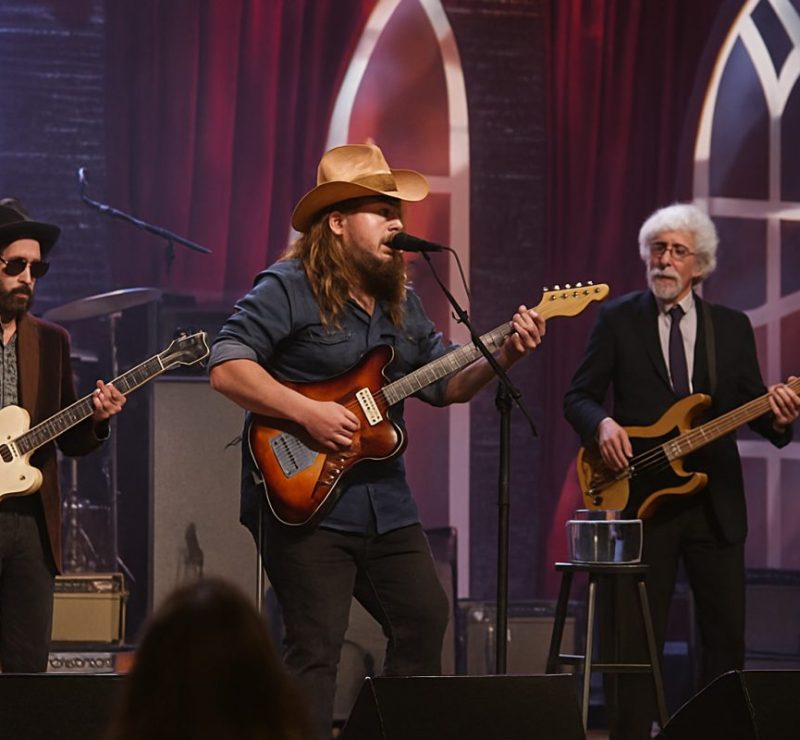 Heartbreakers se reúnem em tributo a Tom Petty com Chris Stapleton