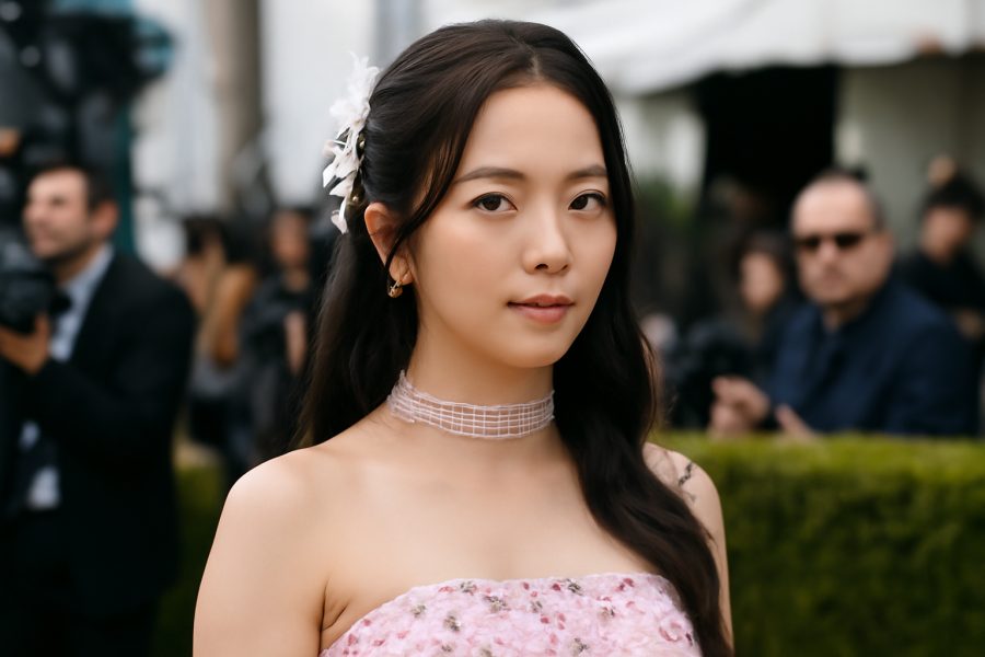 Jisoo do Blackpink lança single solo “Click” e revela novo estilo musical