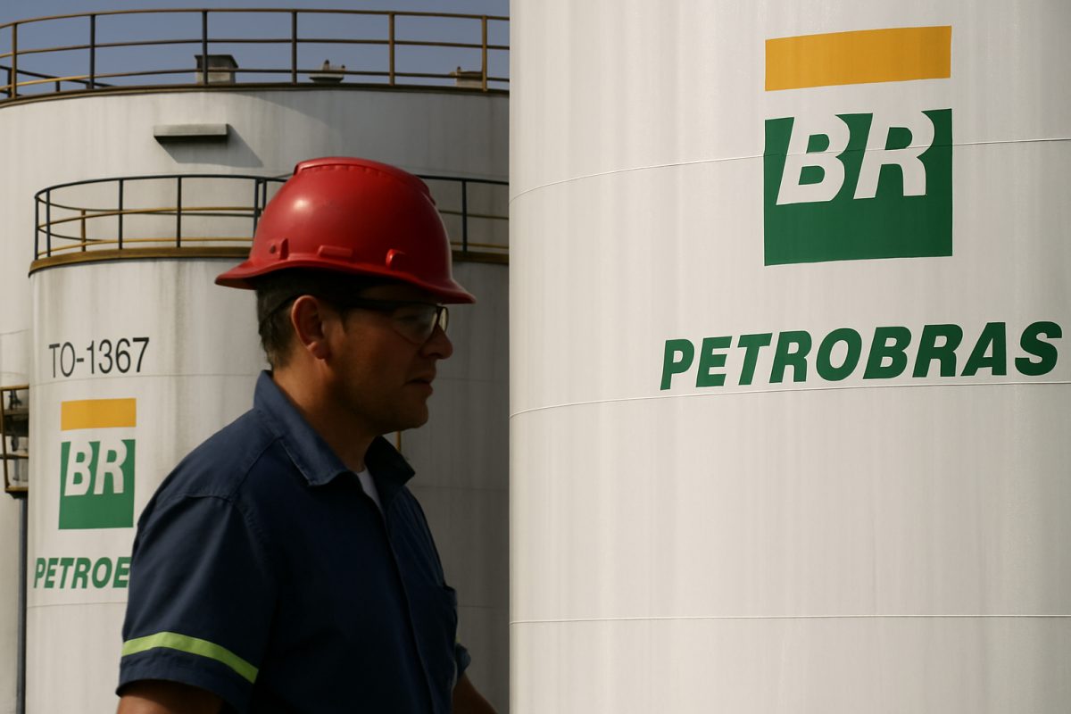Petrobras adere a novo subsídio de R$ 1 por litro de diesel; programas já somam R$ 9,9 bi