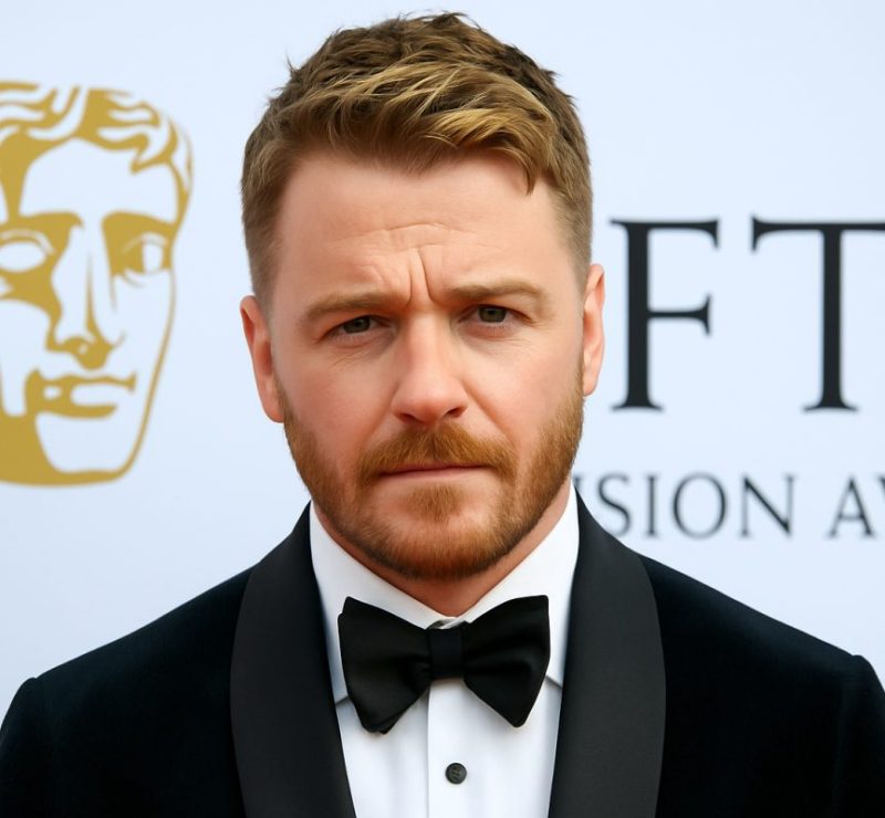 Jack Lowden estaria “velho demais” para ser James Bond