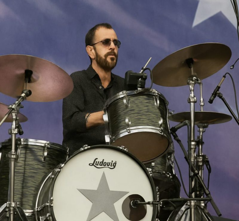 Ringo Starr retorna a Nova York após 62 anos desde a Beatlemania